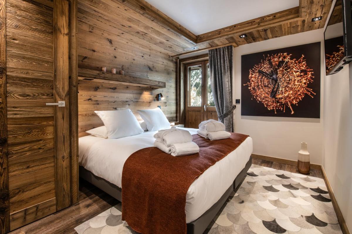 Un ou plusieurs lits dans un hébergement de l'établissement Manali Lodge by Alpine Resorts