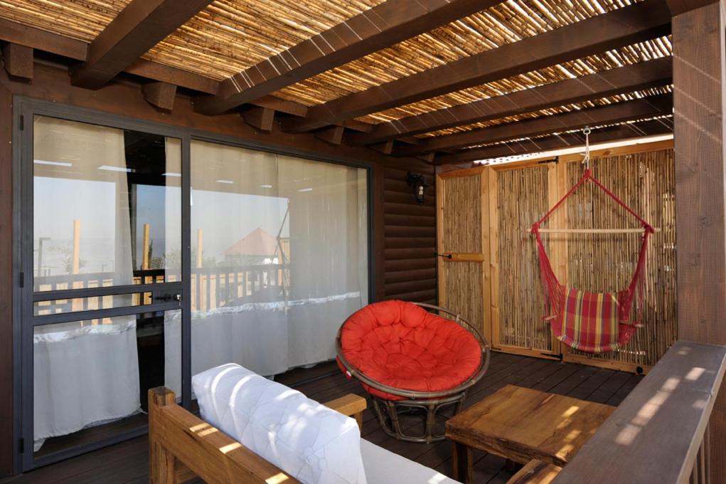 Noam Suites - Housity