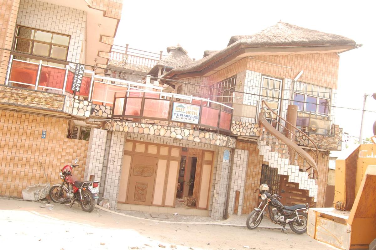 Suitetrails - Benin Hotel Terminus