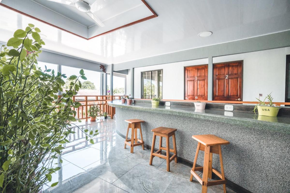 Suitetrails - Hotel Hoja de Oro Corcovado