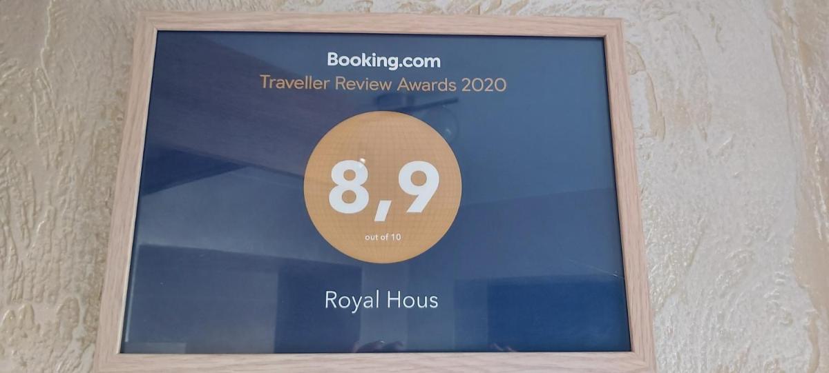 Royal House - Housity