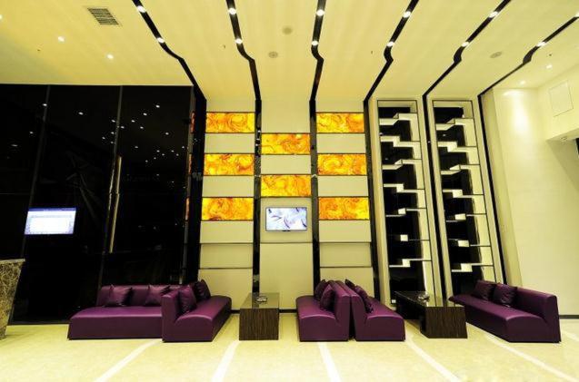 Lavande Hotel Guiyang Huaguoyuan Shopping Mall - Hizvo