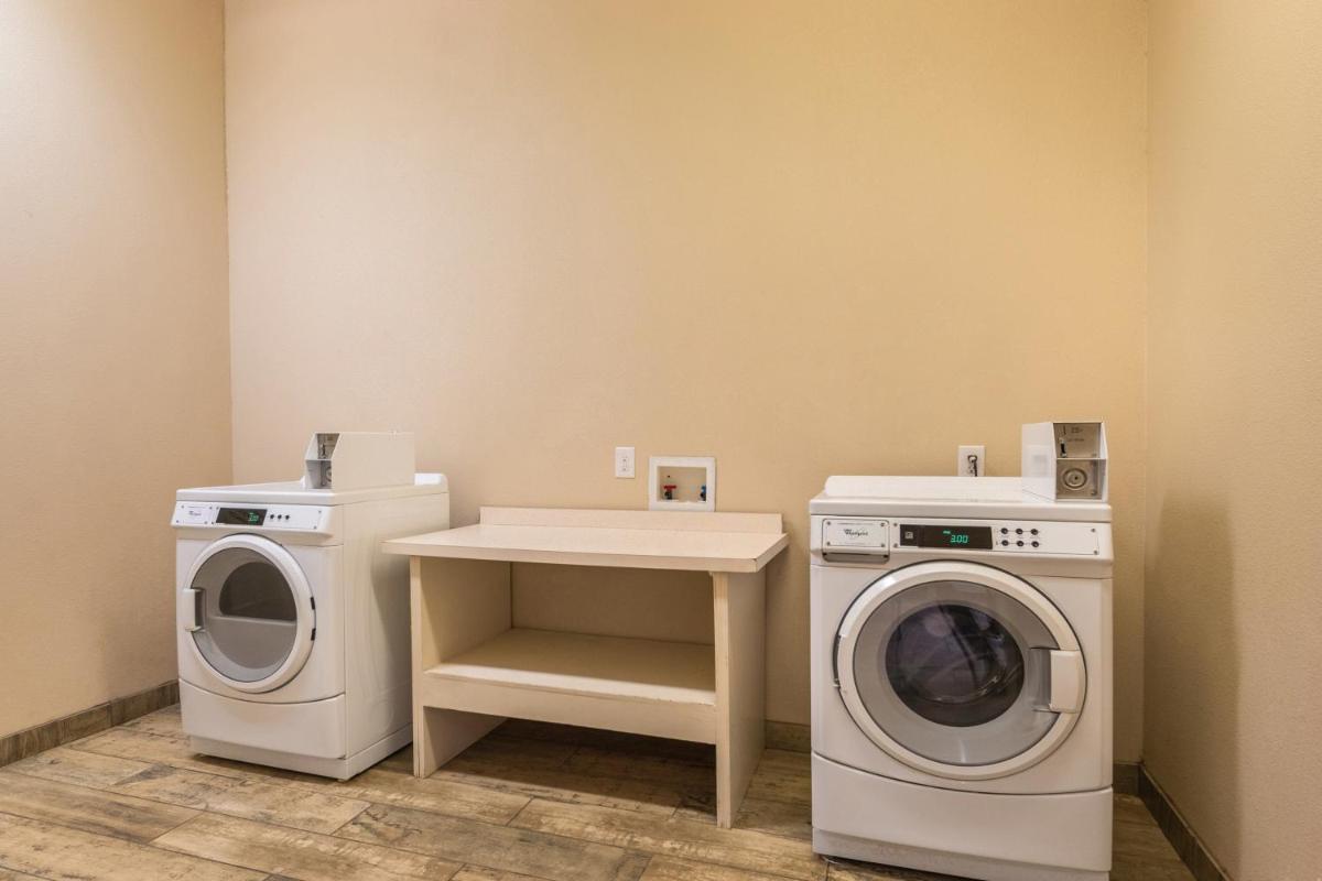 Residency Suites - Housity