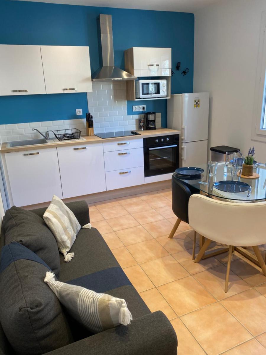Appartement F2 30m2, 300m des Thermes - Housity