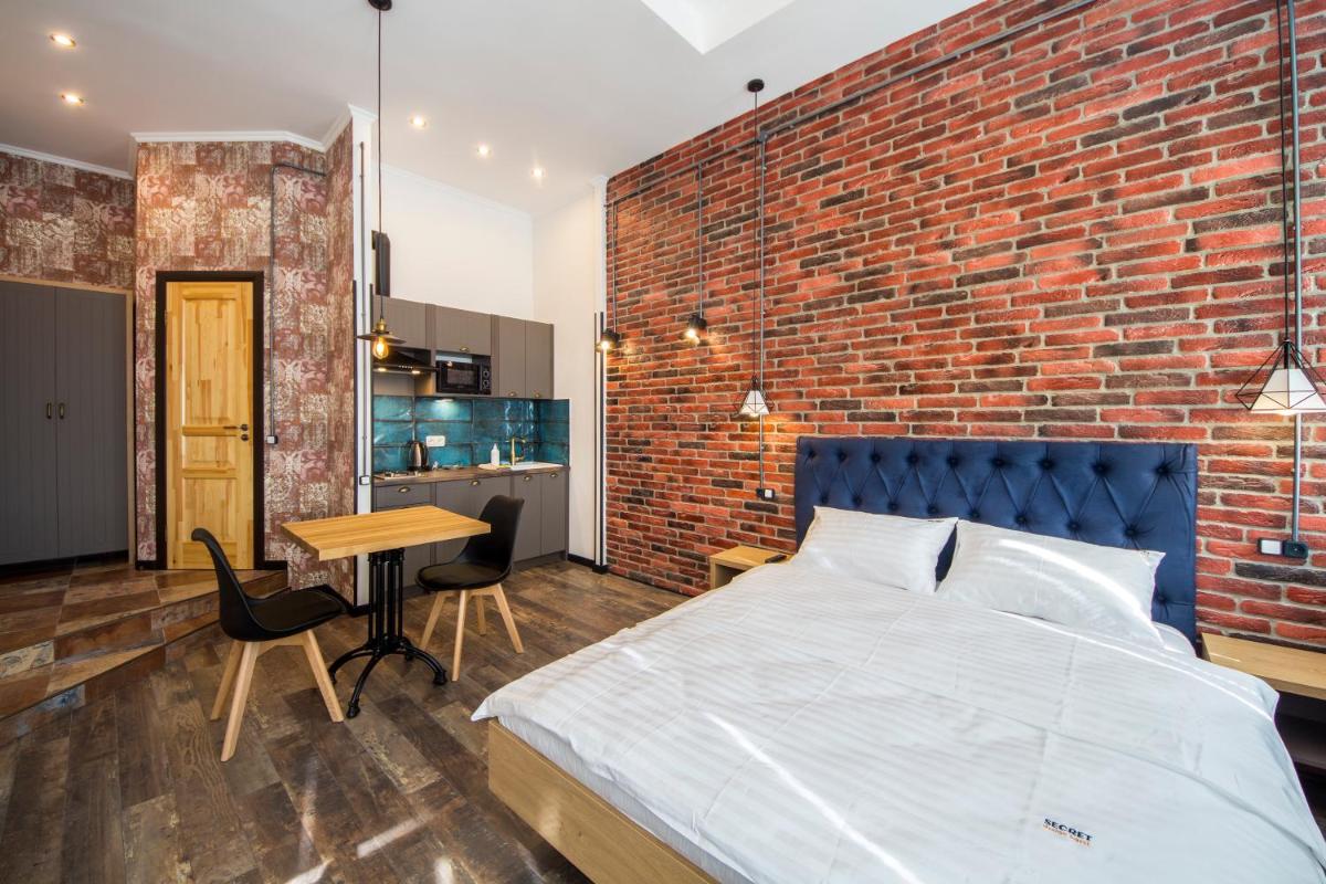 Suitetrails - DayFlat Apartments Khreschatyk