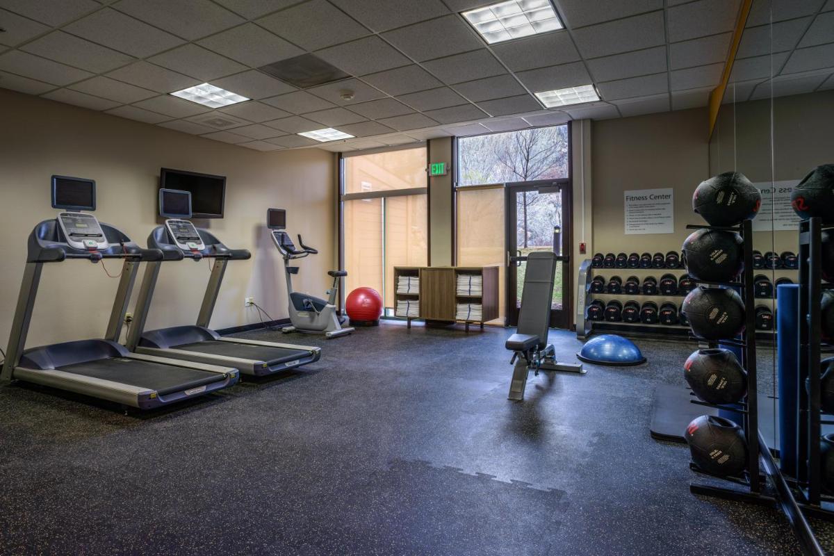 Holiday Inn Express Springdale - Zion National Park Area, an IHG Hotel - Housity