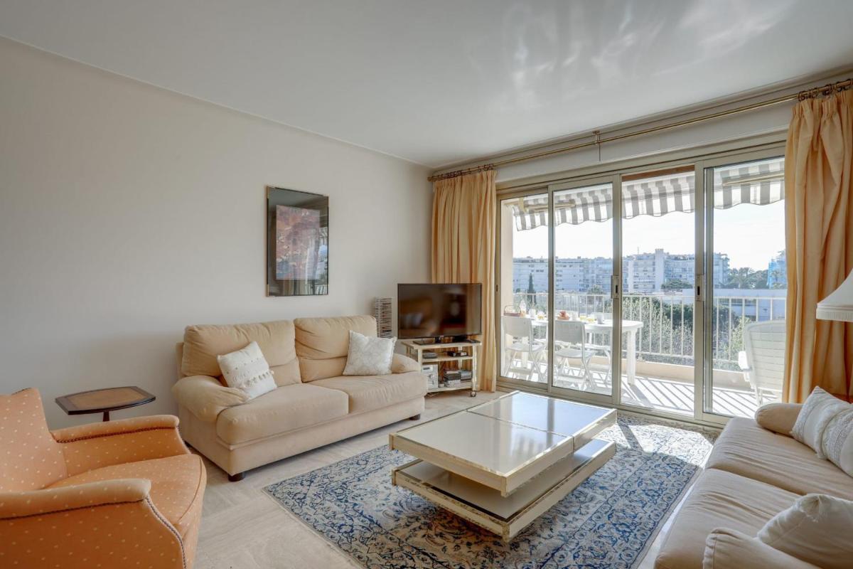 85 sqm 3 Bdrm Apartment Pointe Croisette-Beaches by Olidesi - Housity