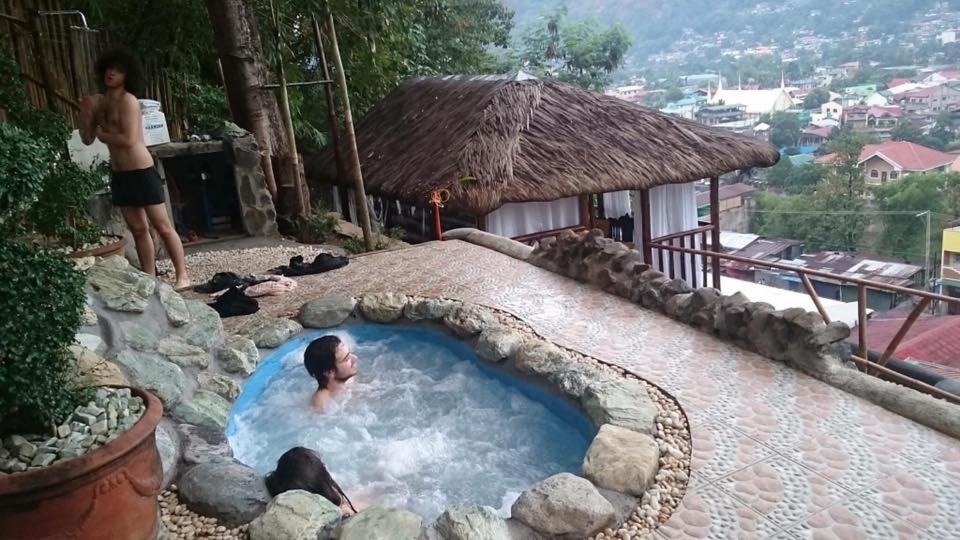 Holiday House in Olongapo City - Housity
