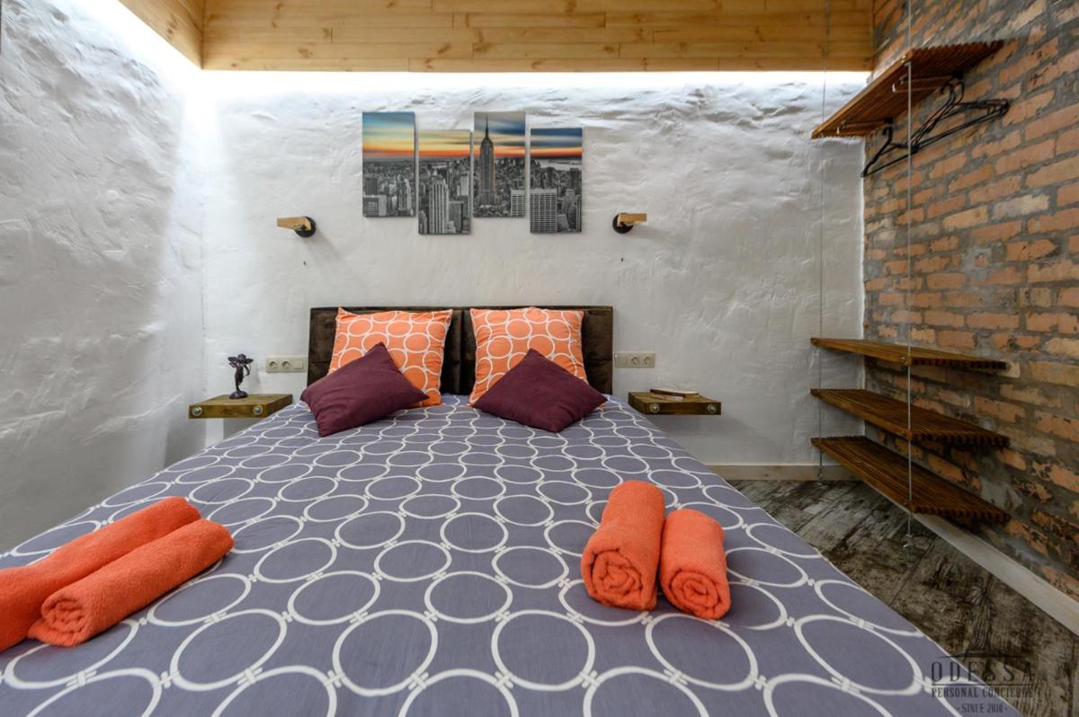 New loft-style house in city center - Housity