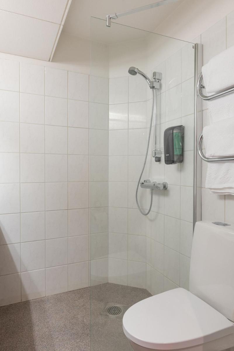 Hotel Sorsanpesä - Housity