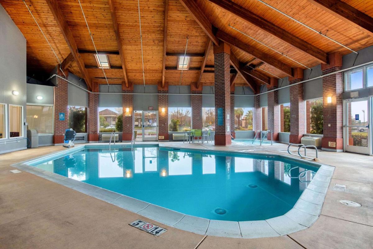 La Quinta Inn by Wyndham Livermore - Housity