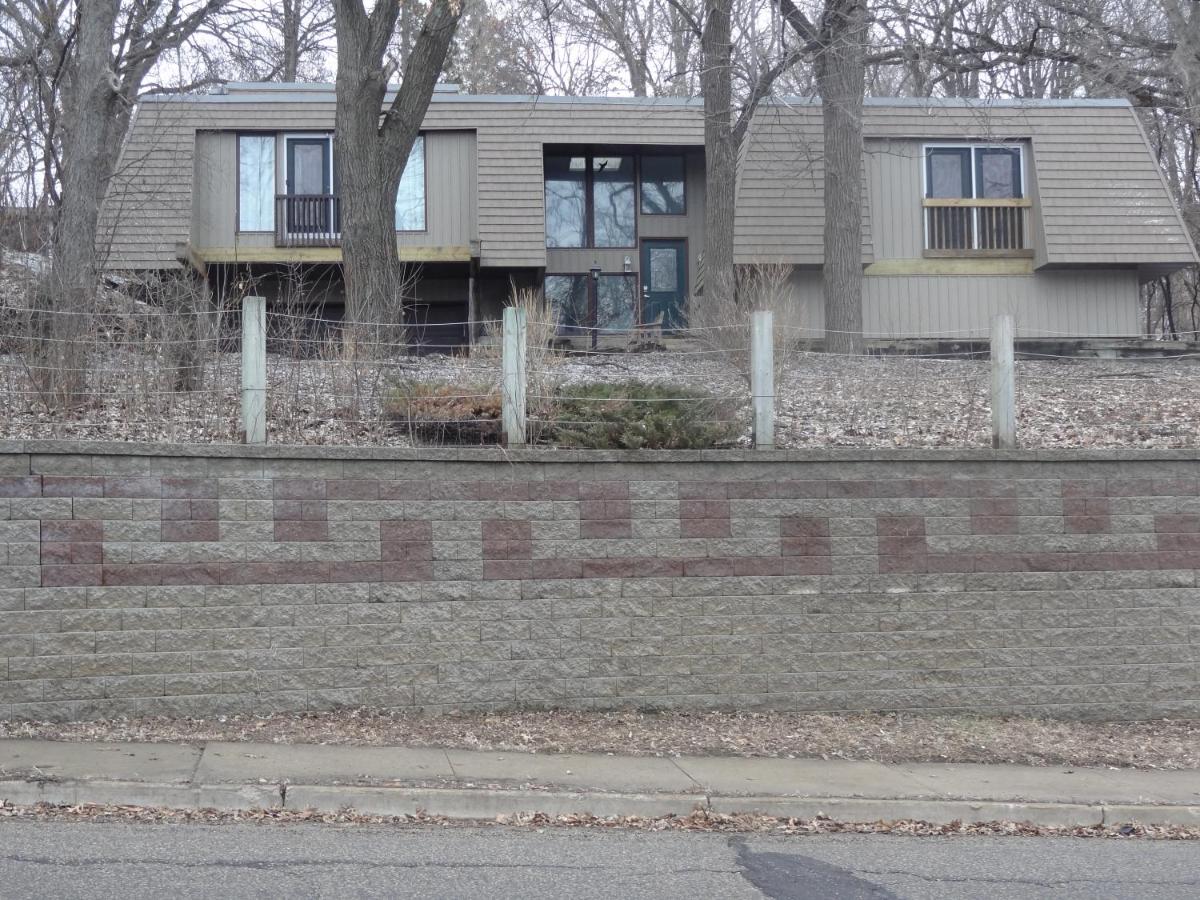 Covered By Faith Downtown Rentals- Trust House - Housity