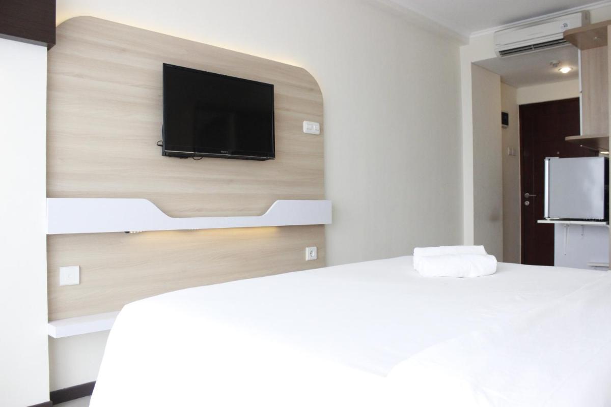 Bright Studio Room Gateway Pasteur Apartment By Travelio - Housity