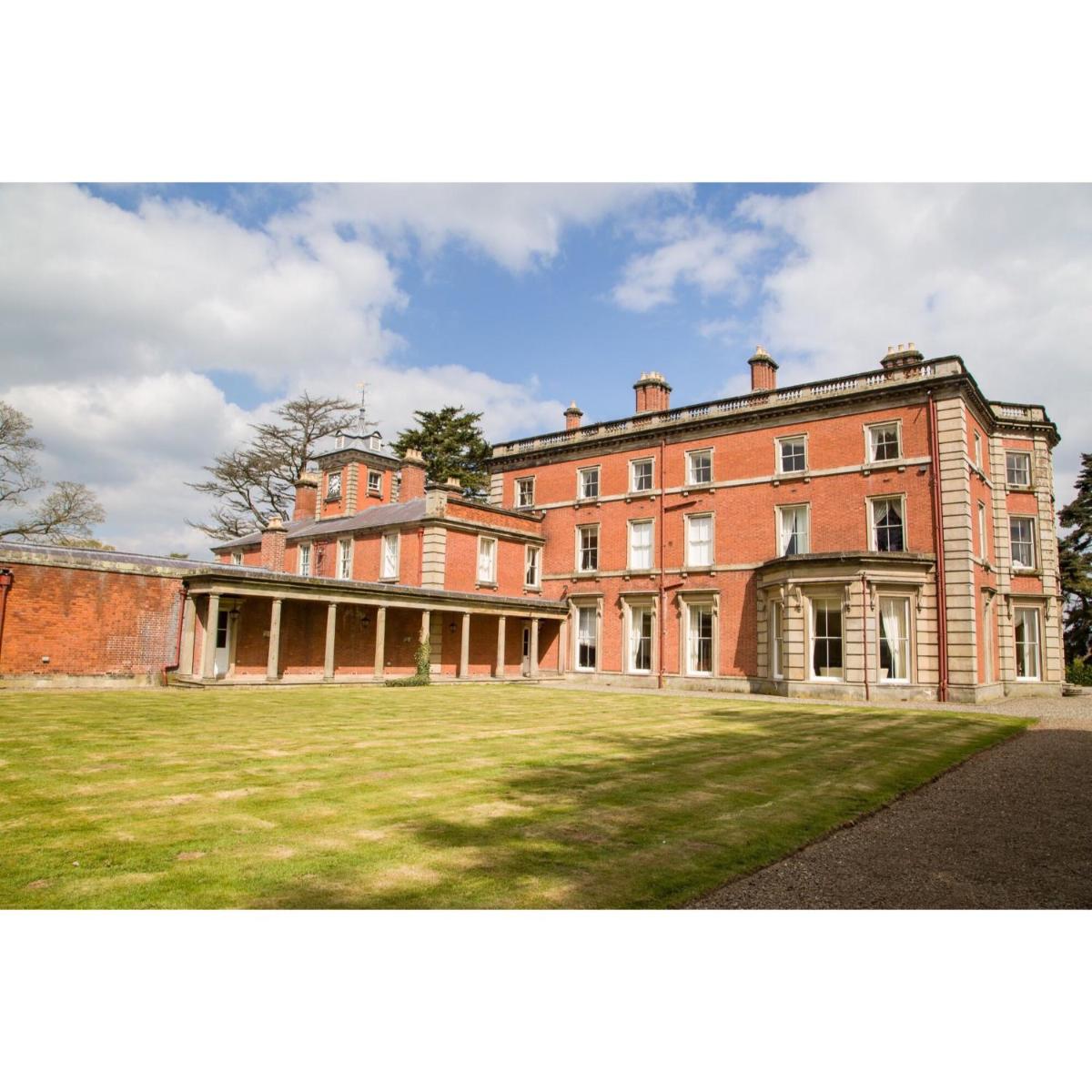 Netley Hall - Housity