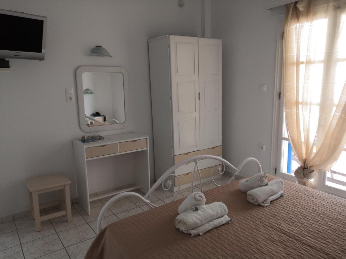 Filoxenia by Grispos Villas - Housity