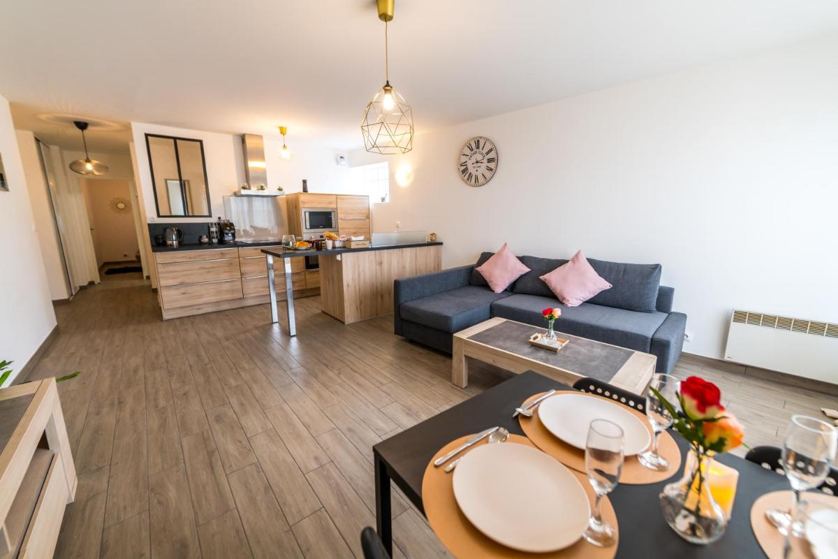 Le Gracieux situé en plein centre ville proche Disney Val dEurope Village Nature - Housity