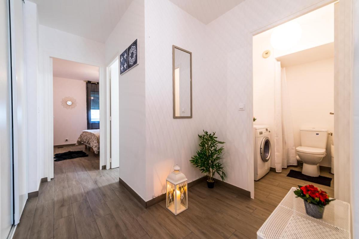 Le Gracieux situé en plein centre ville proche Disney Val dEurope Village Nature - Housity