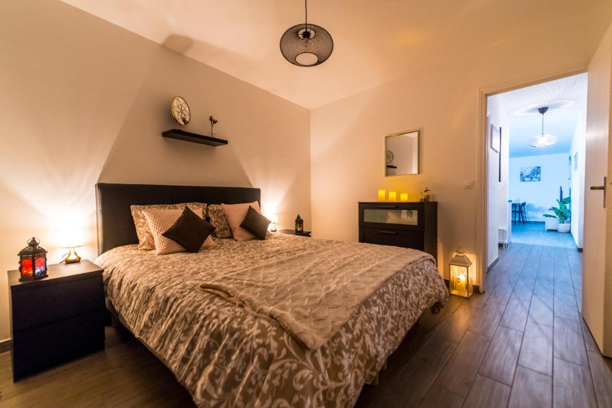 Le Gracieux situé en plein centre ville proche Disney Val dEurope Village Nature - Housity