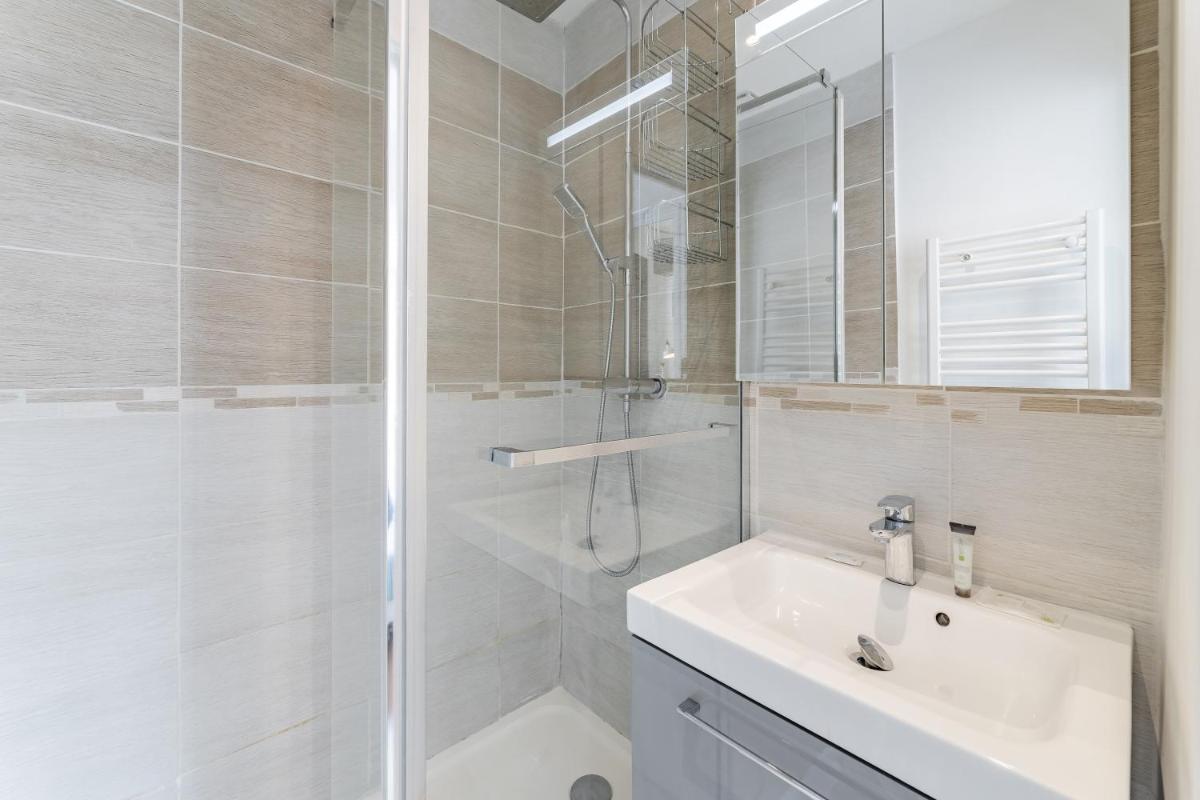 CHARMING BRIGHT AND EQUIPPED APARTMENT - Housity
