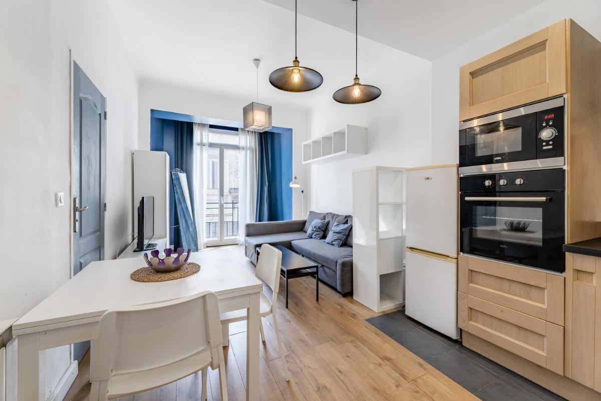 CHARMING BRIGHT AND EQUIPPED APARTMENT - Housity