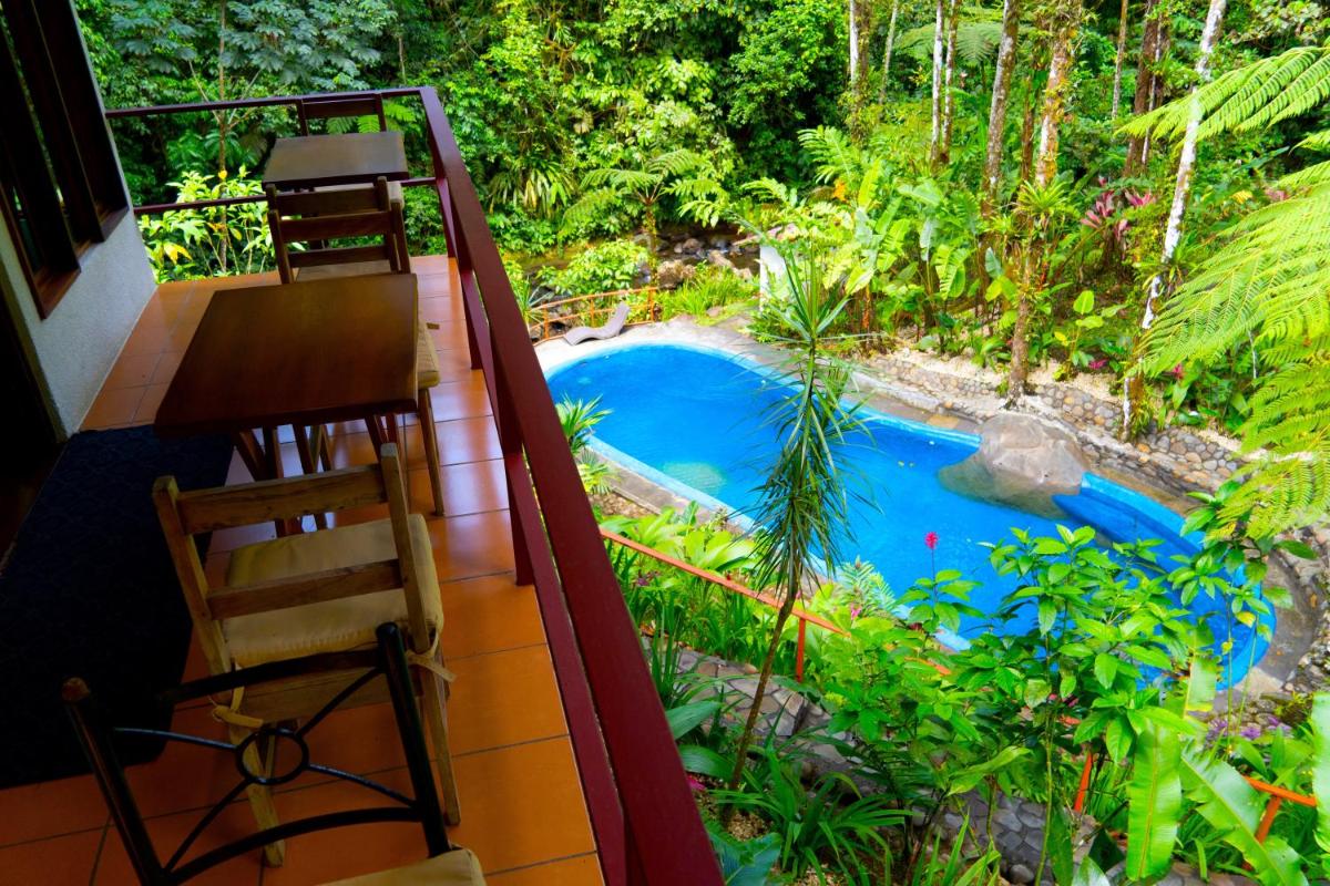 Agua Inn - Housity