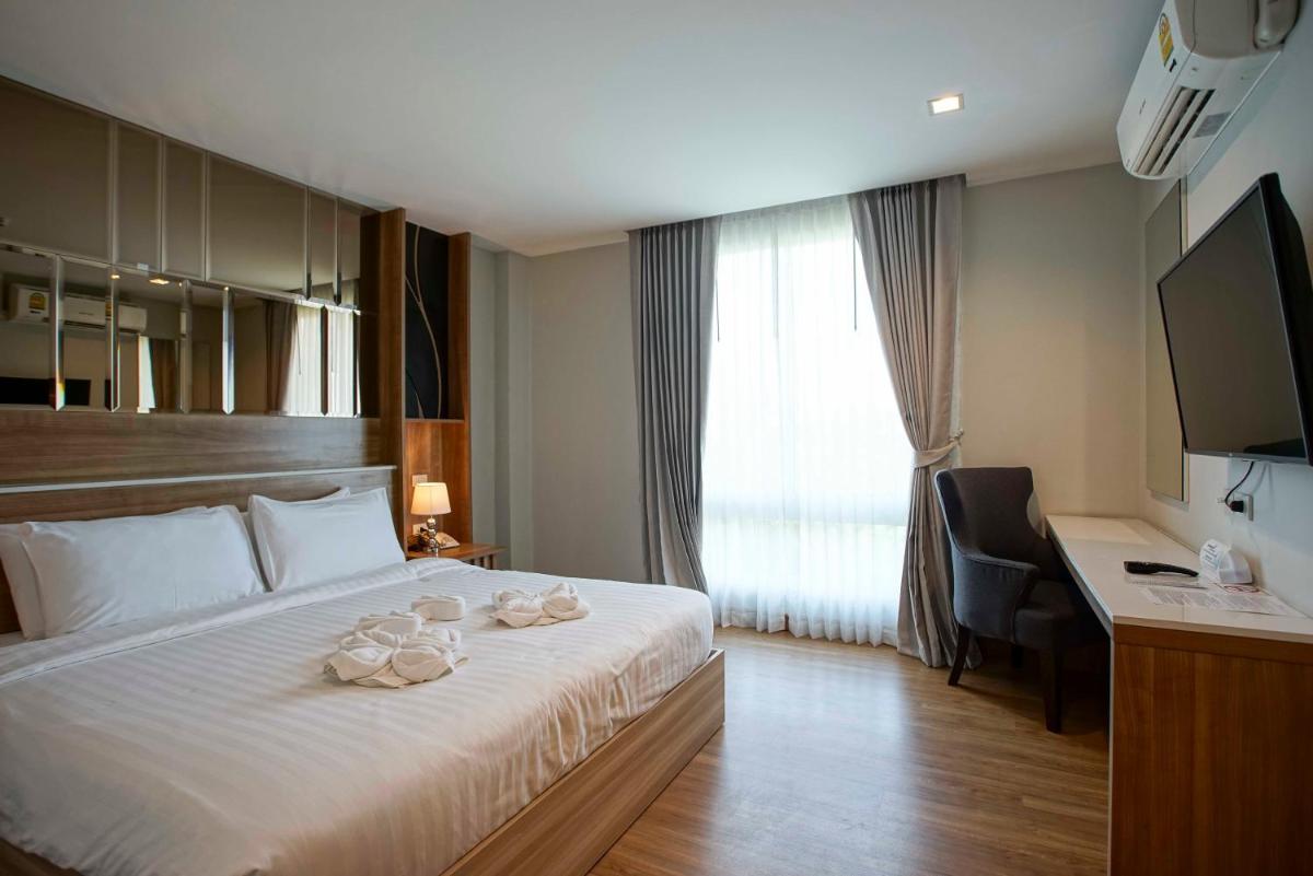 Nantra Chiangmai Riverfront Hotel - Housity