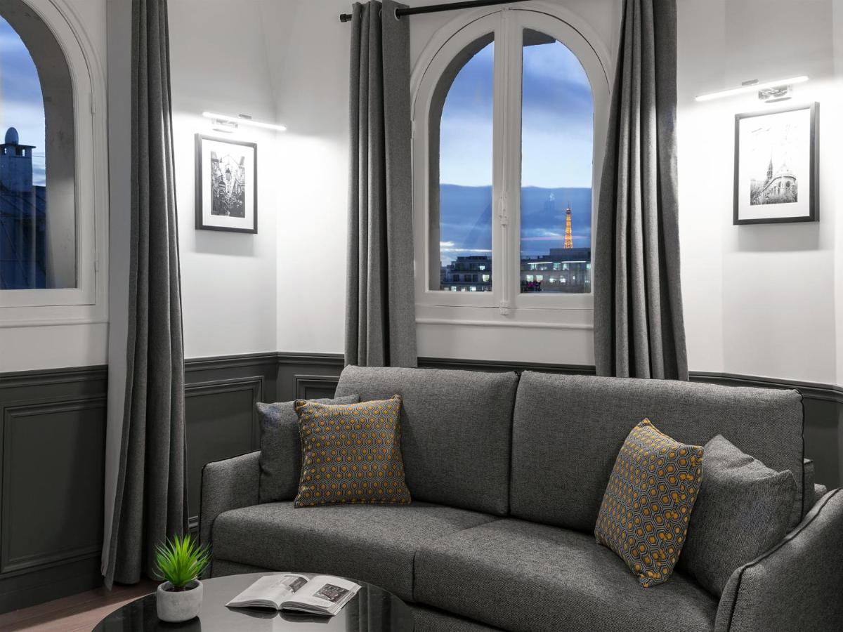LivinParis - Luxury AC 2 & 3 Bedrooms Le Louvre - Housity