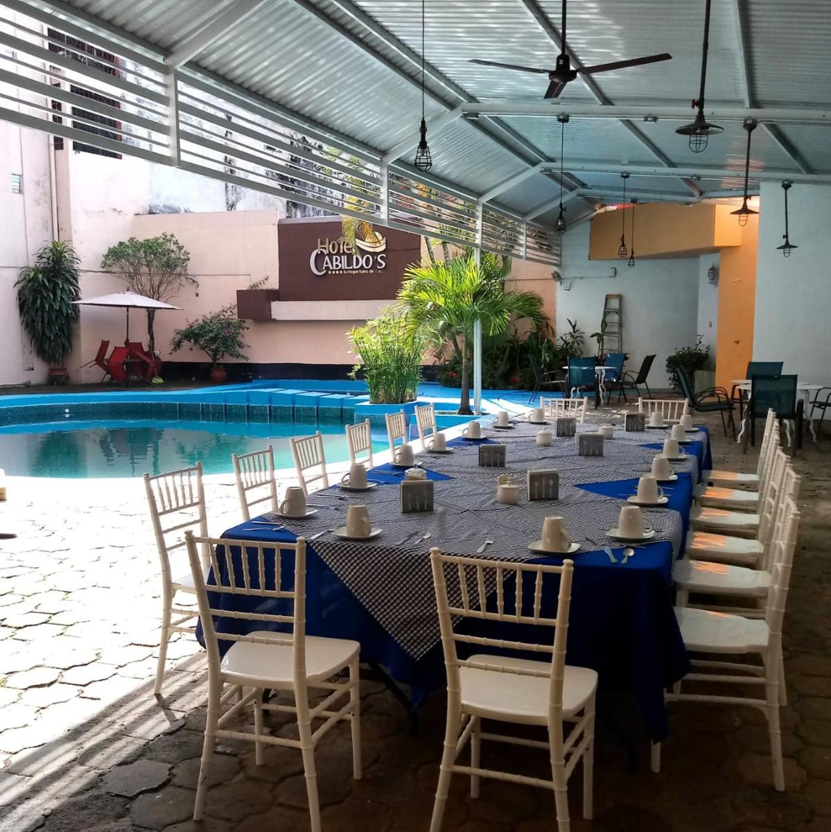 Hotel Cabildos - Housity