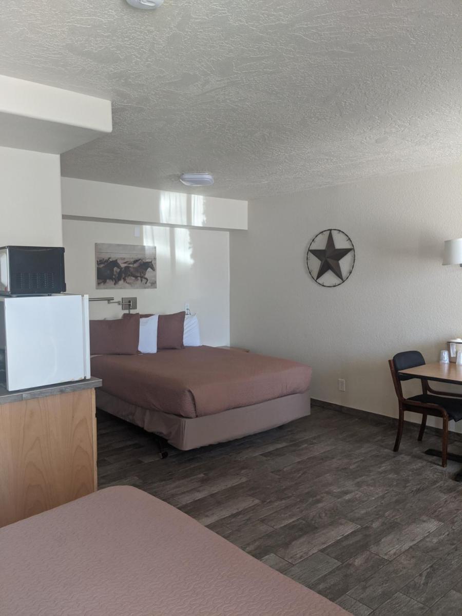 Little Daisy Motel - Housity