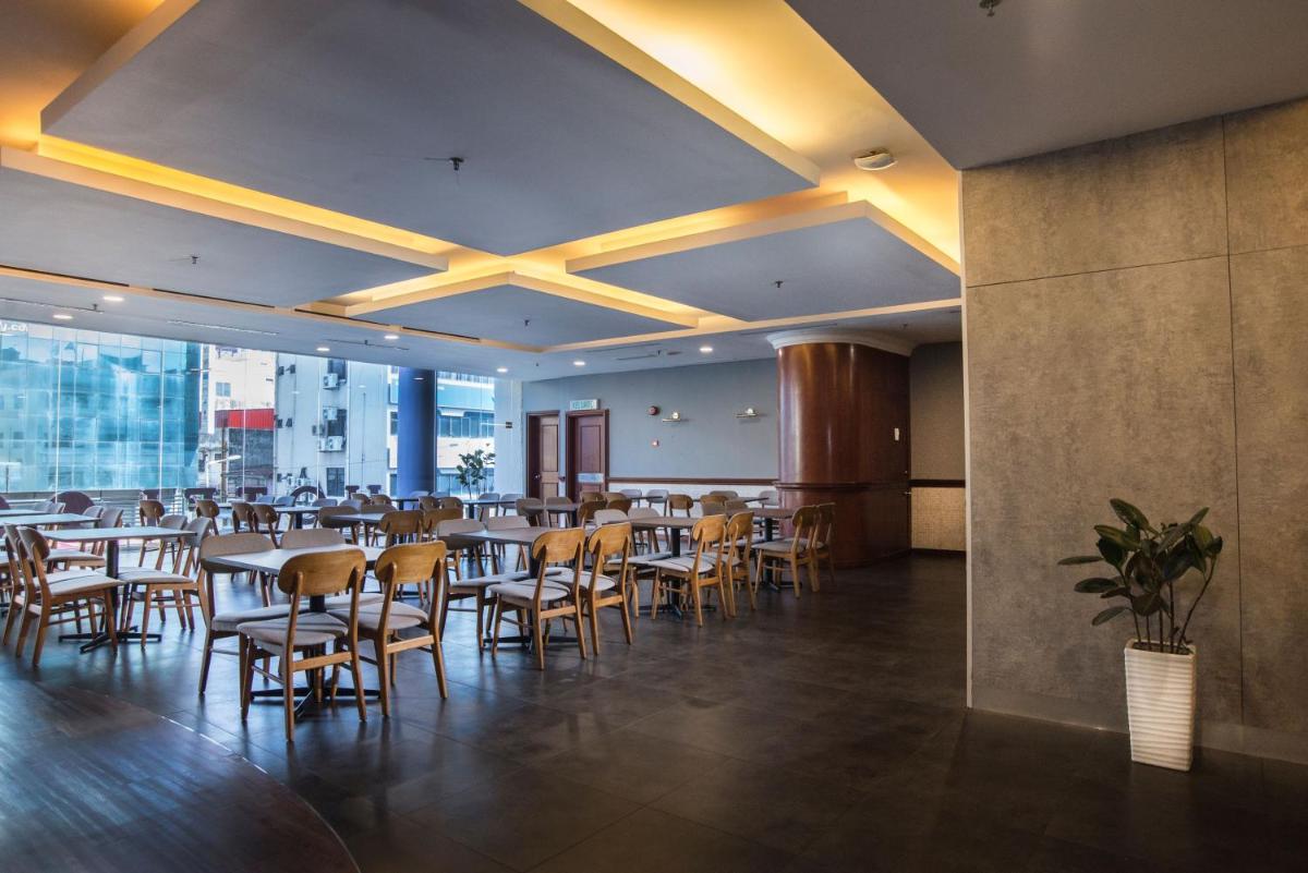 Classic Hotel - Housity