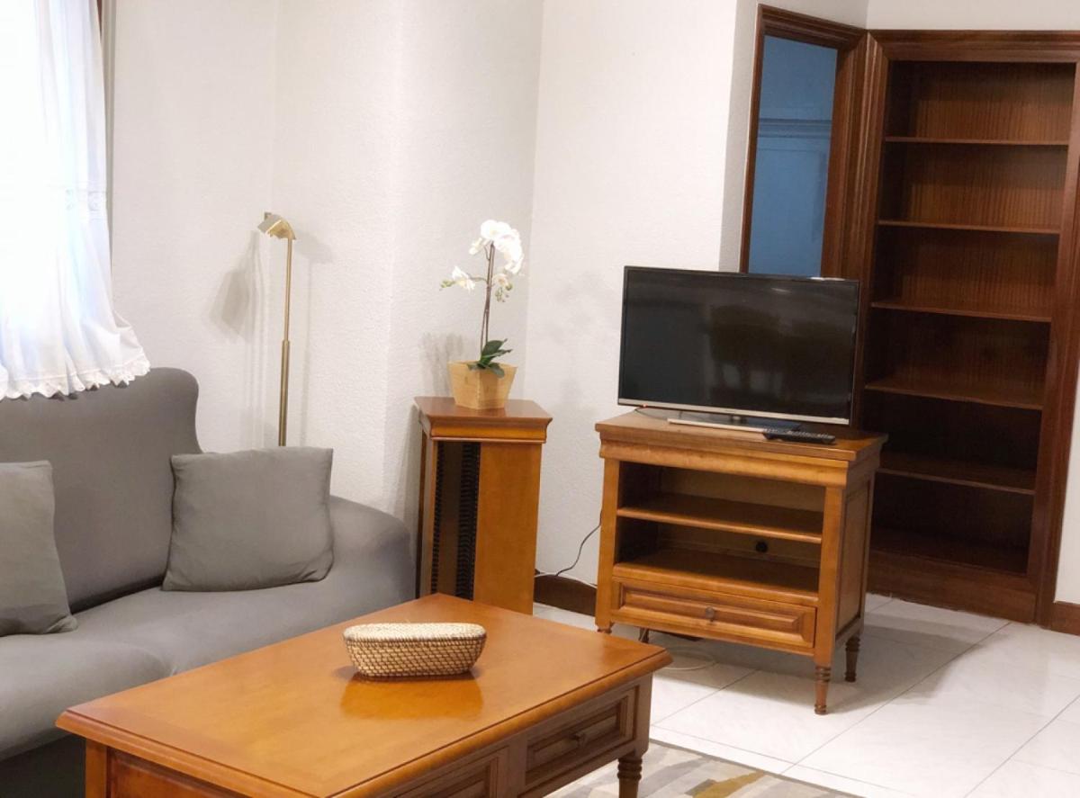 Clásico y Funcional Vivienda Turística Centro Bilbao - Housity
