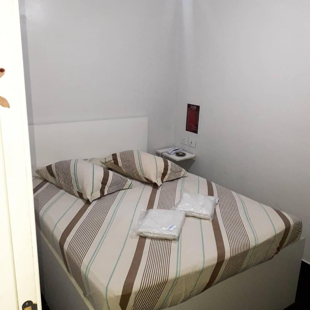 HOTEL KISS - TABOÃO DA SERRA - Housity