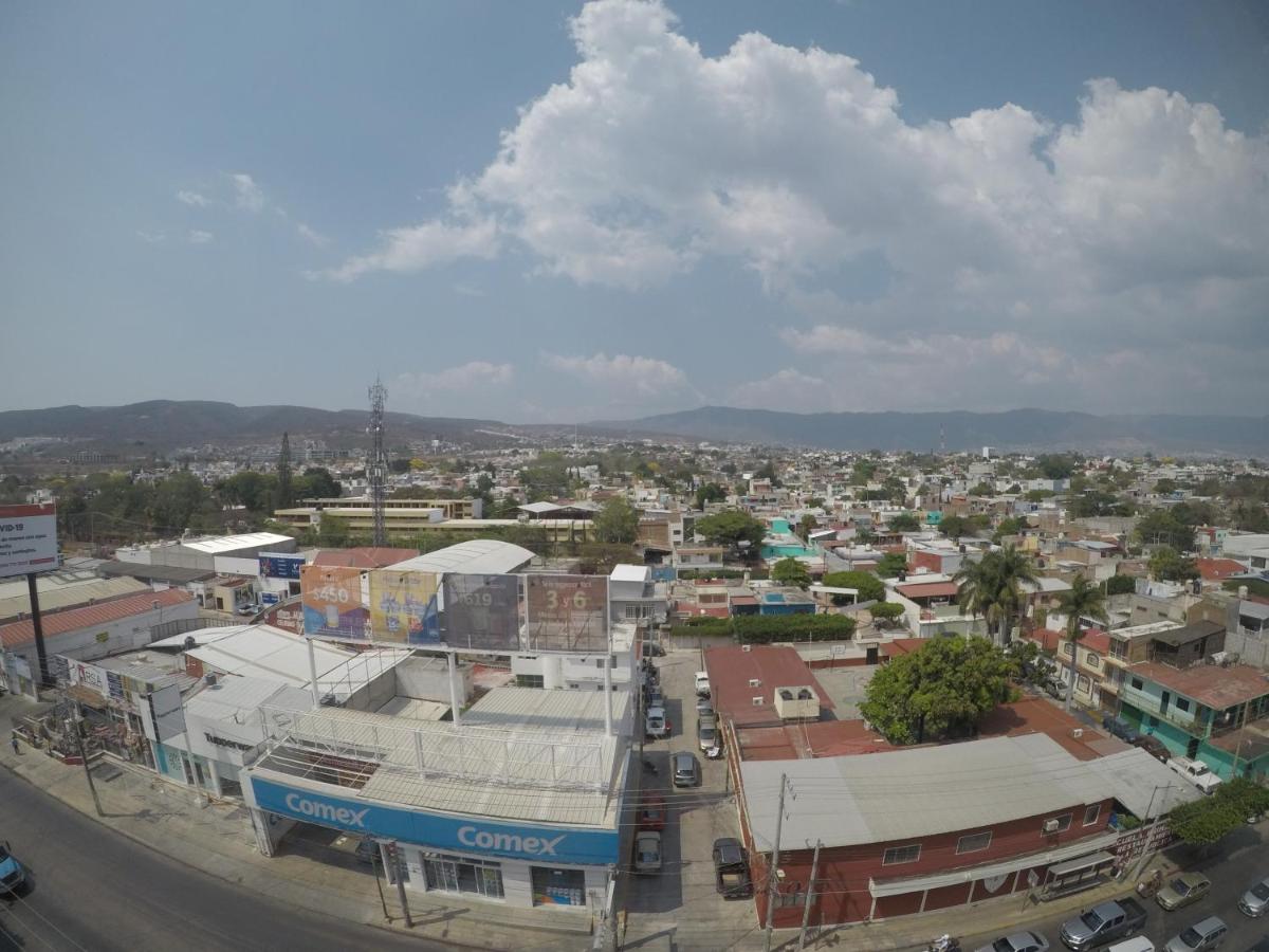 Hotel Vista Inn Premium - Housity