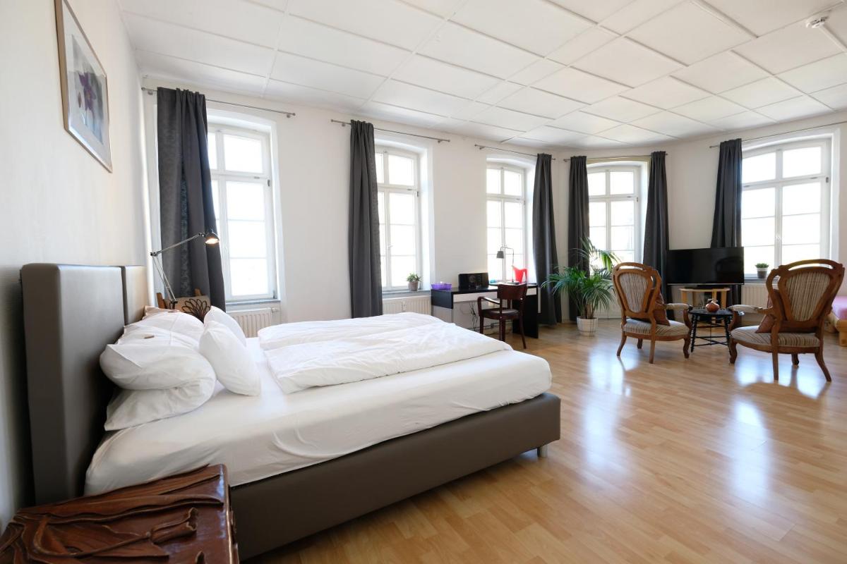Elisabeth Apartments - Housity
