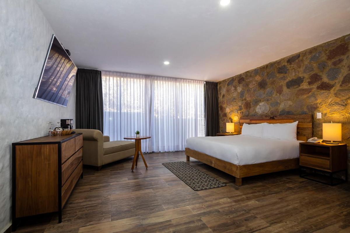 Hotel Boutique Camino Del Bosque by Rotamundos - Housity