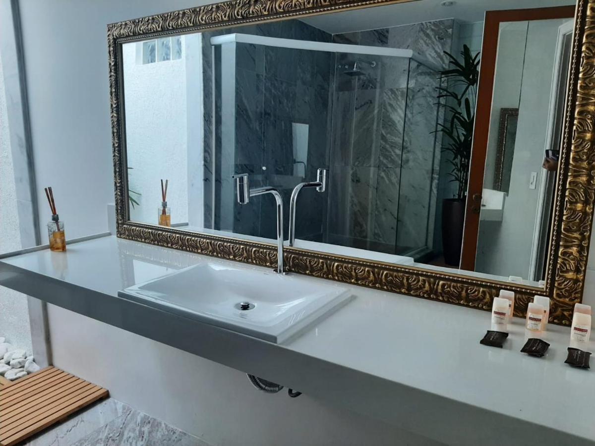 Pousada Guanabara Garden - Housity