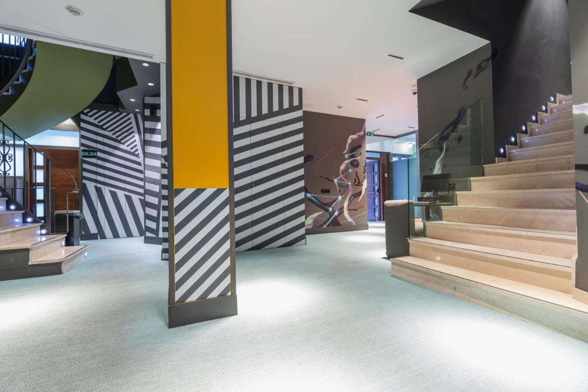 Imagen de la galería de MYR Plaza Mercado & Spa, en Valencia