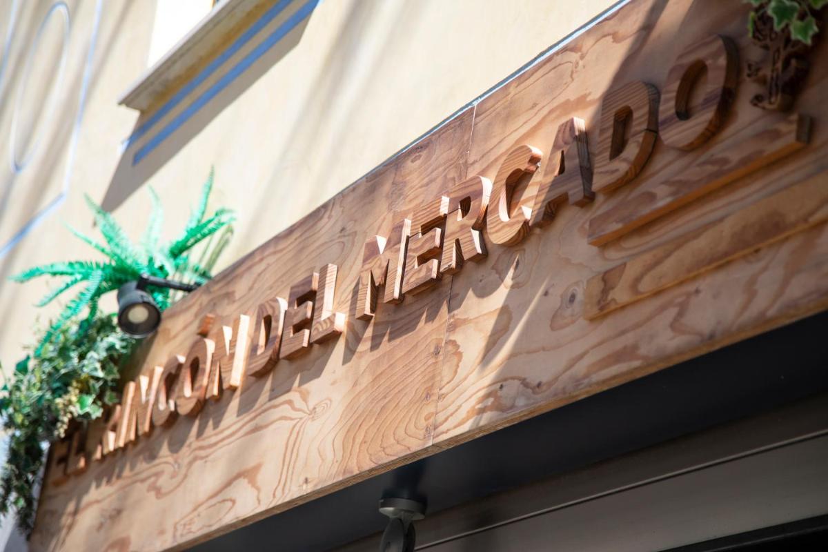 Imagen de la galería de MYR Plaza Mercado & Spa, en Valencia