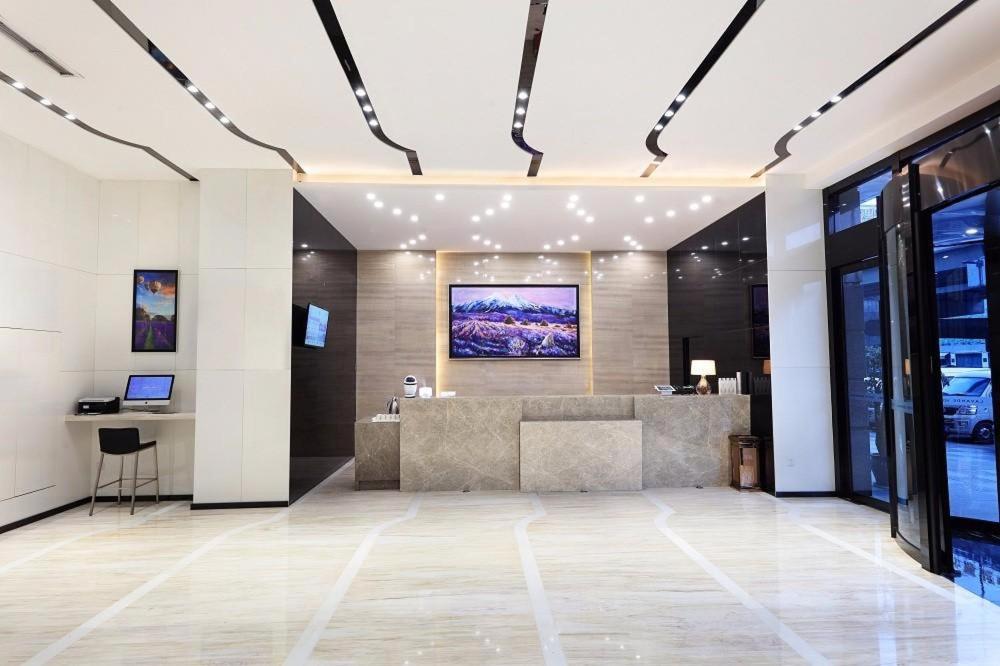 Lavande Hotels·Chengdu Hongpailou Metro Station - Hizvo