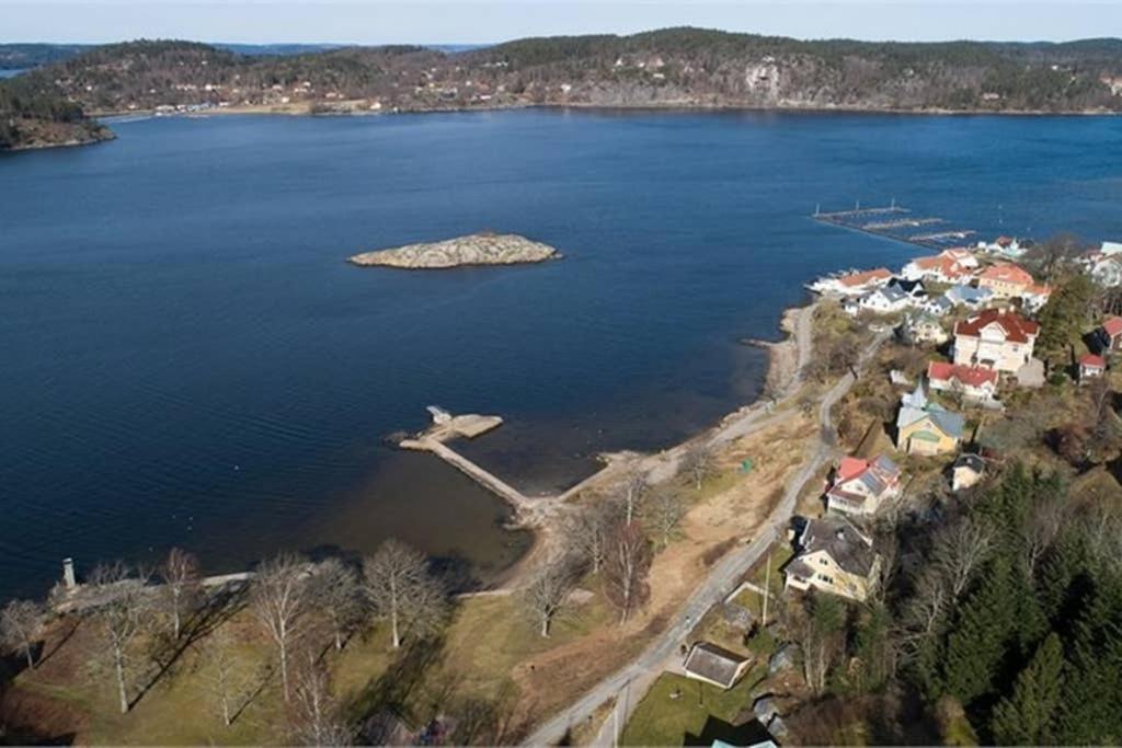 Nyrenoverat källarlägenhet - Housity