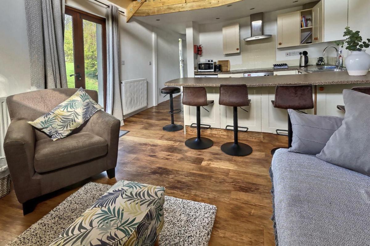Lovely Somerset Getaway - Housity