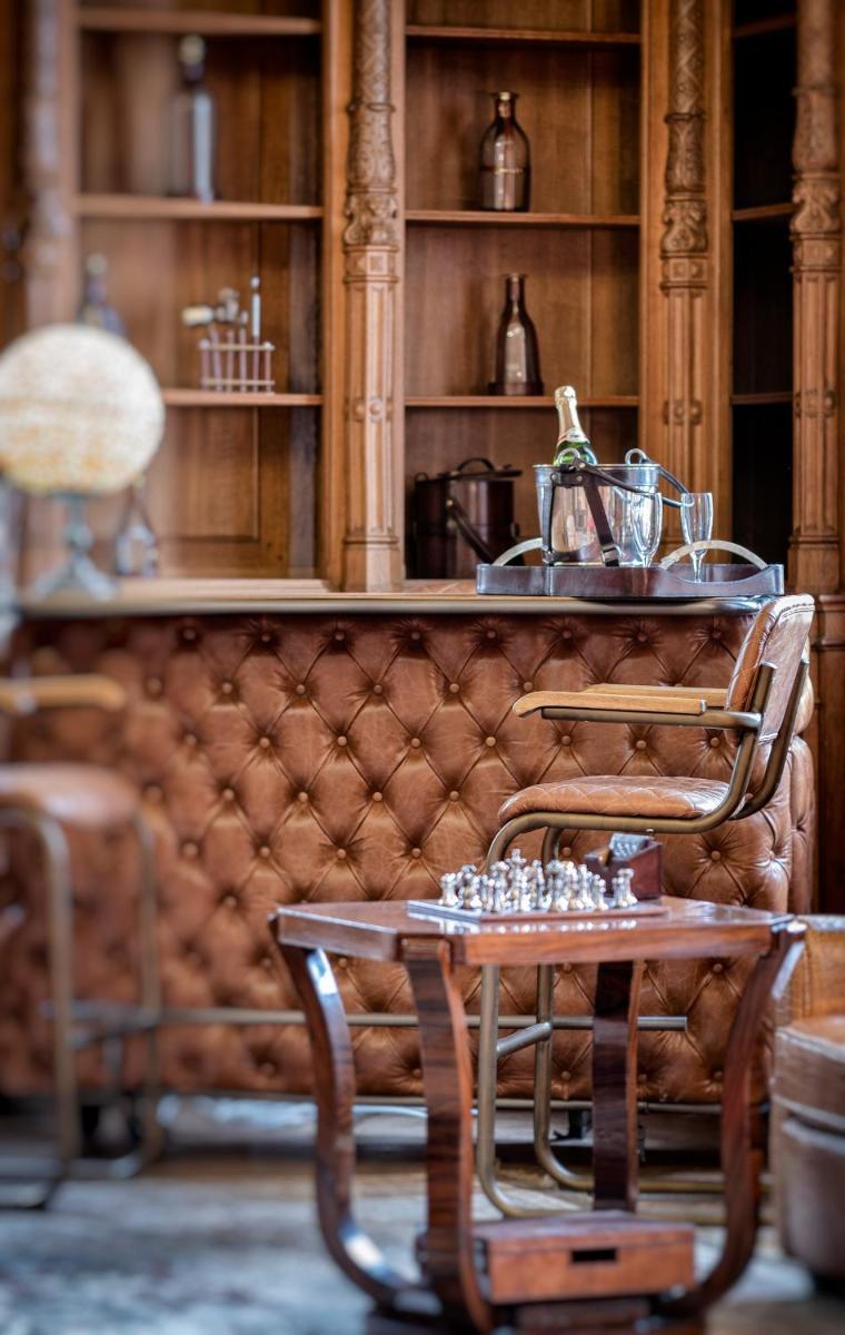 Coin salon dans l'établissement Château de Tressé