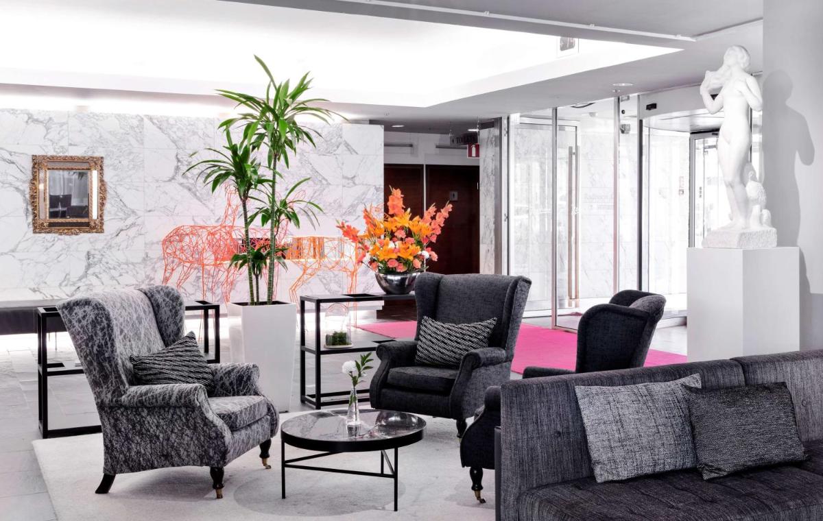 Radisson Blu Plaza Hotel, Helsinki - Housity