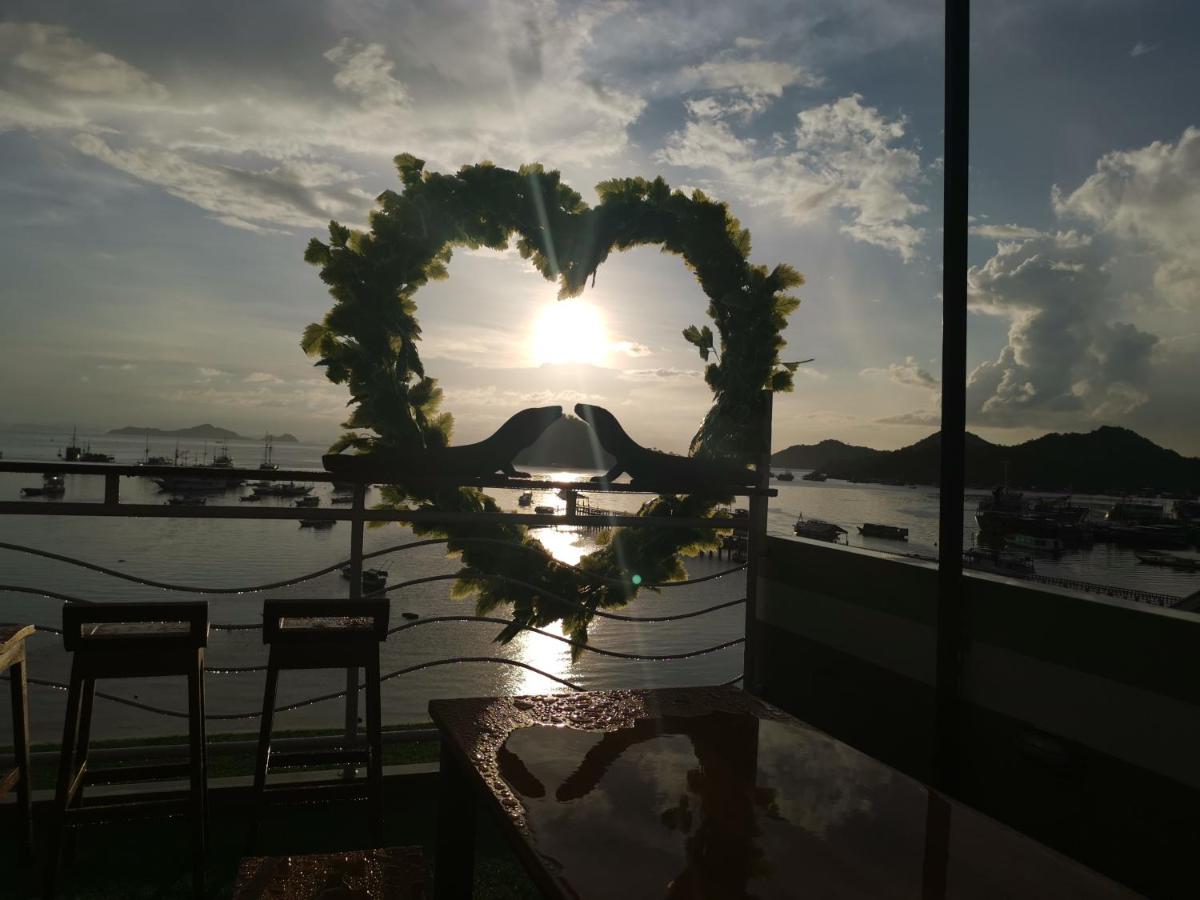 Flamingo Avia Labuan Bajo - Hizvo