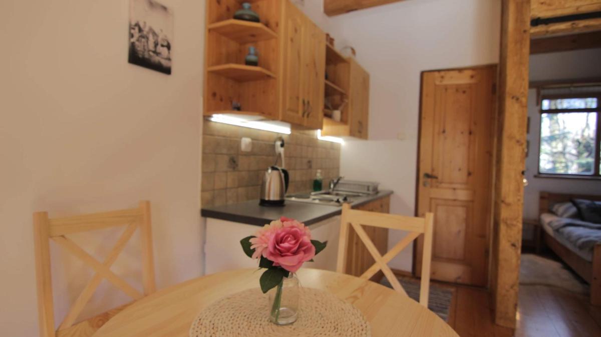 Apartamenty Pod Cisówką - Housity