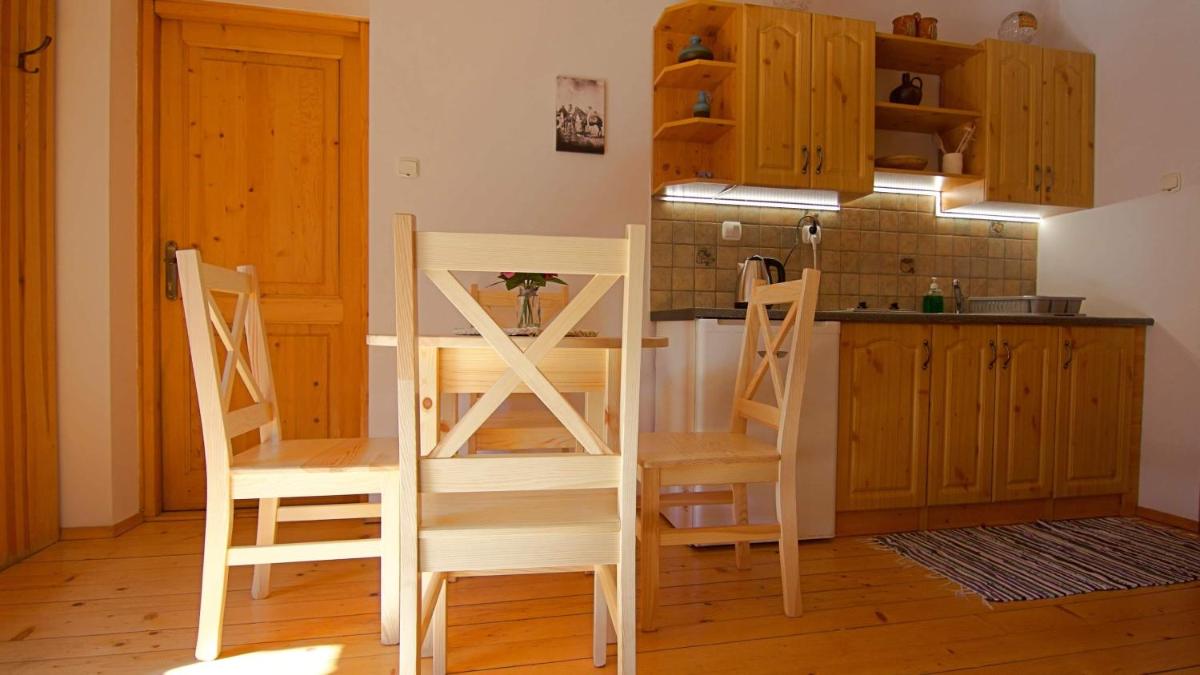 Apartamenty Pod Cisówką - Housity