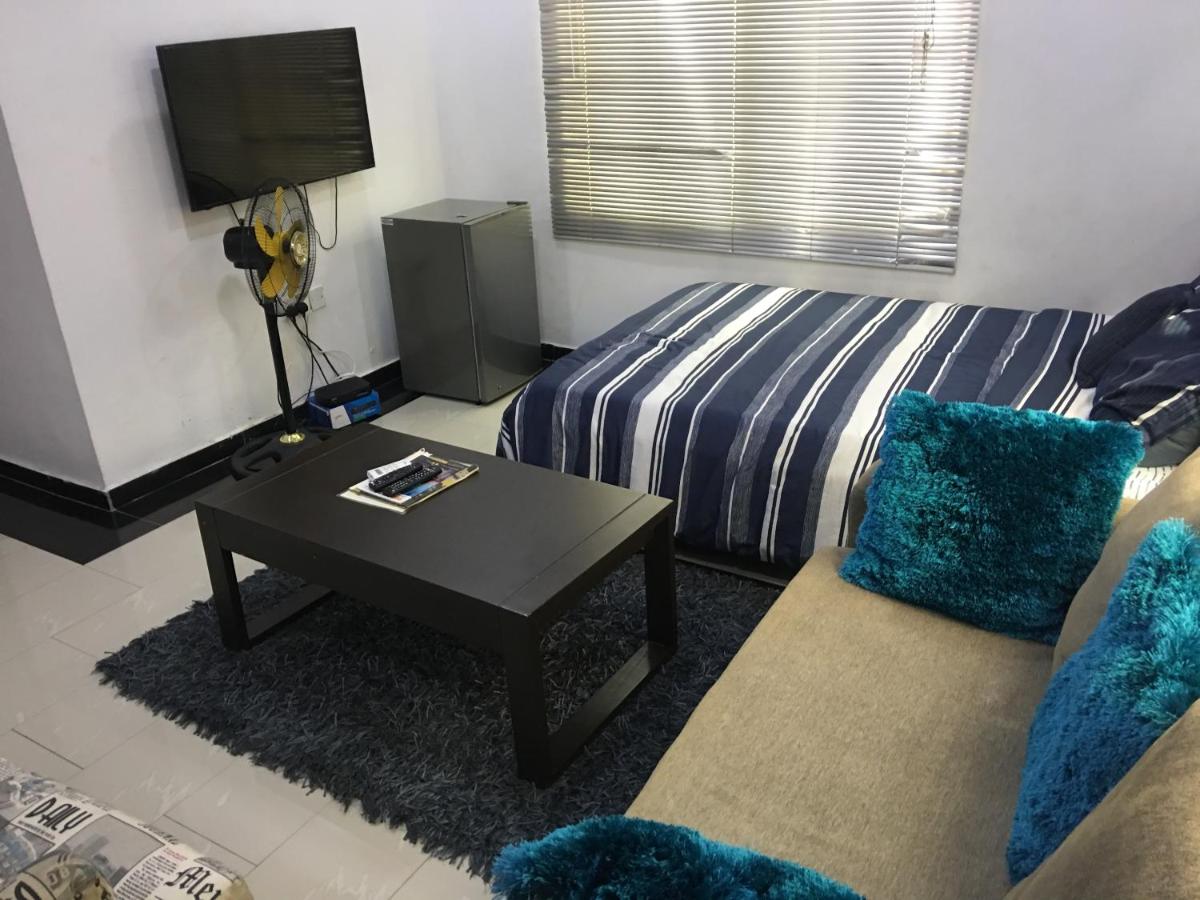 Suitetrails - Studio Apartment Ikate Lekki