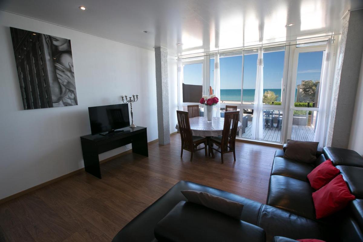 Les Terrasses Du Grand Large Bord de Mer - Housity