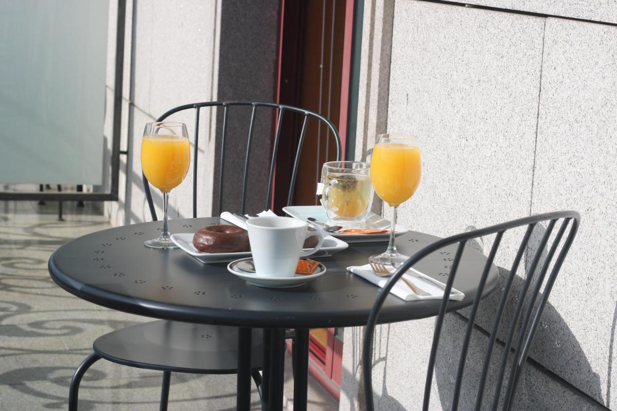 Bebidas en Hotel Alfonso I