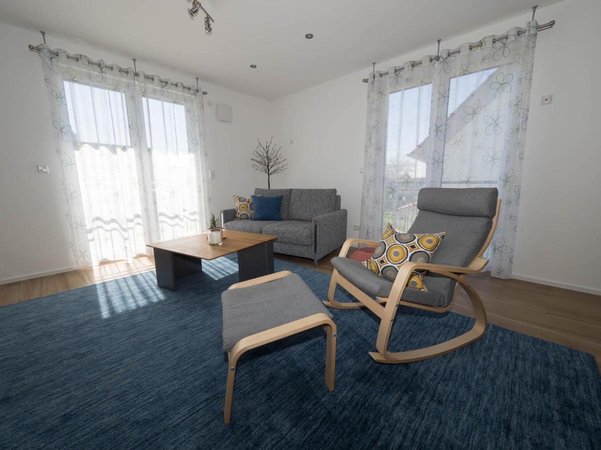 16Lilien Apartmentwohnung Gartenblick - Housity